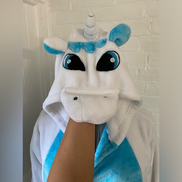 Unicorn onesie - Picture 3 of 4